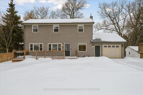 Property photo of 32 andrew street, clarington, ON l1b 1j3