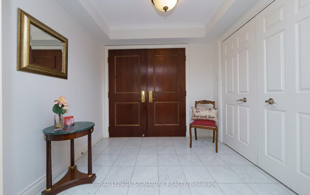 Photo of 215 The Donway West N/A W #216, Toronto, ON M3B 3P5 (MLS # C13857384)