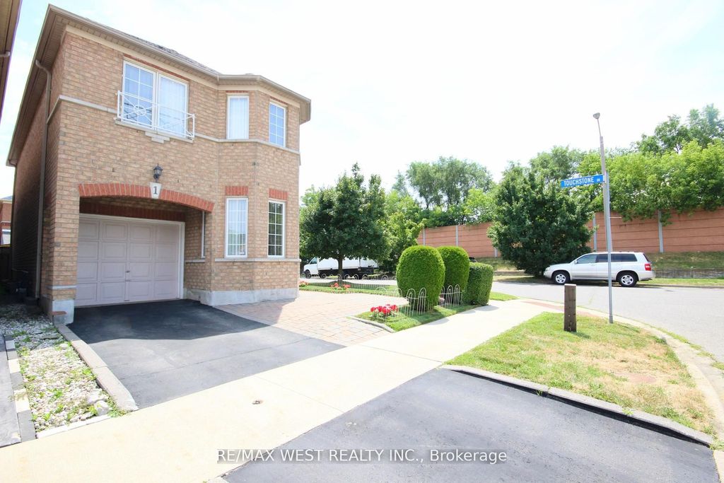 Photo of 1 Platinum Drive, Toronto, ON M6M 5K1 (MLS # W12419564)