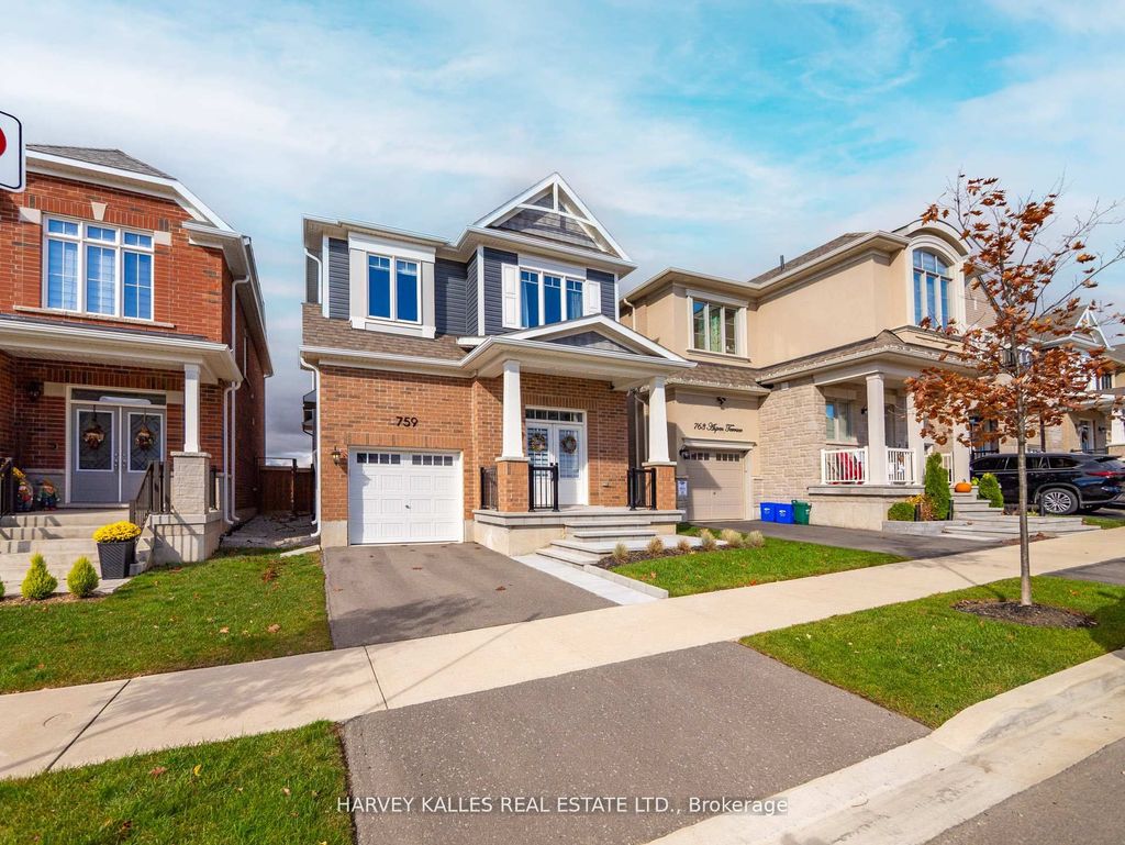 Photo of 759 Aspen Terrace W, Milton, ON L9E 1S6 (MLS # W13113630)