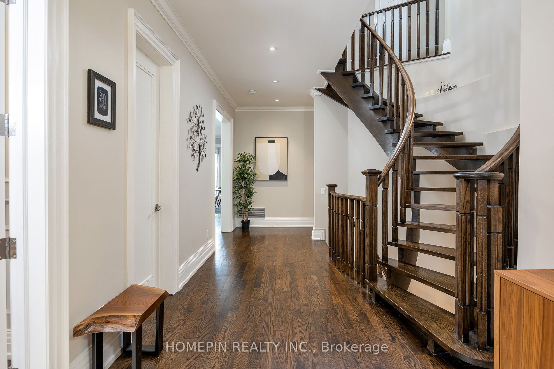5 Callahan Road