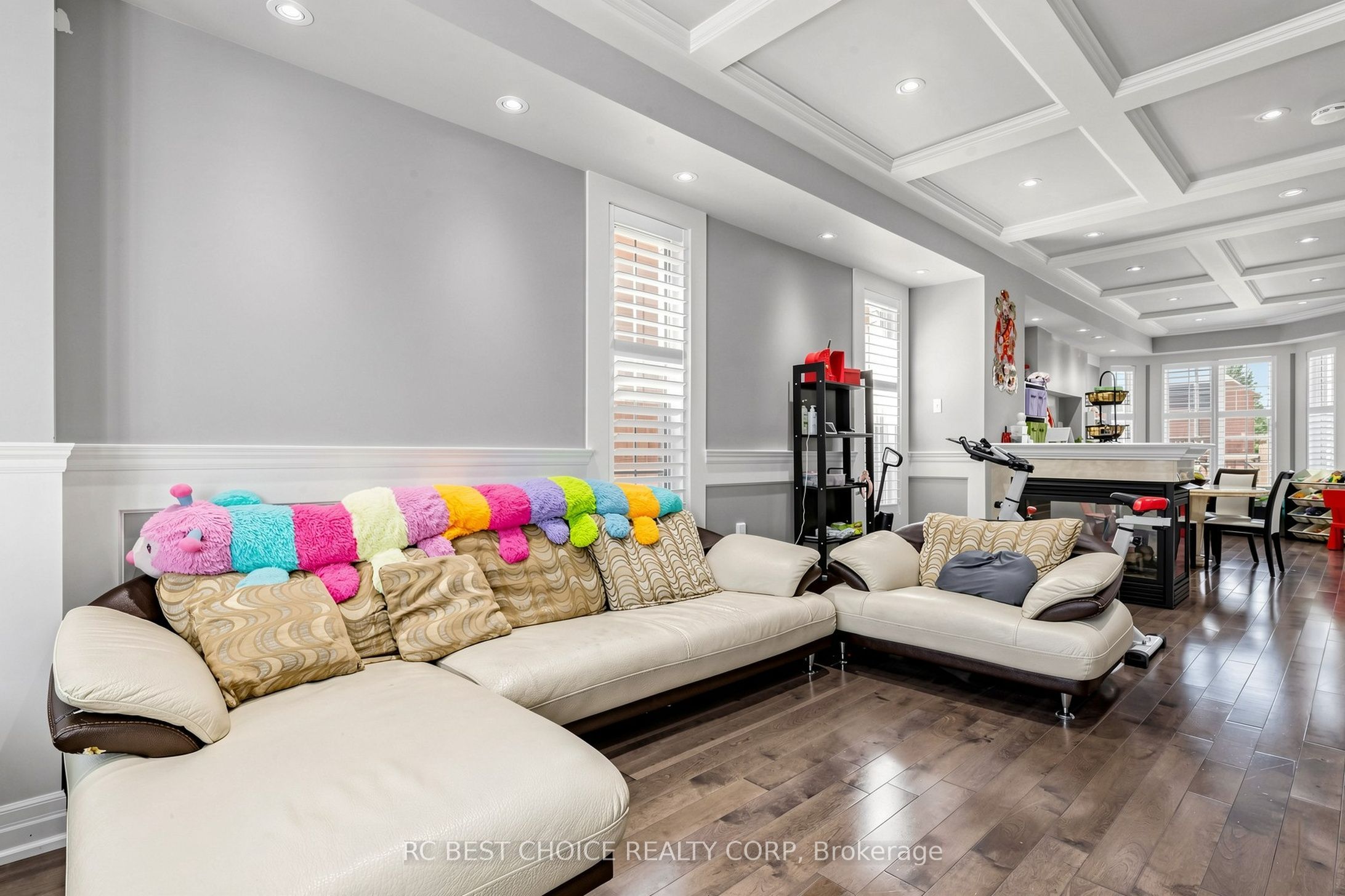 18 Chauncey Court