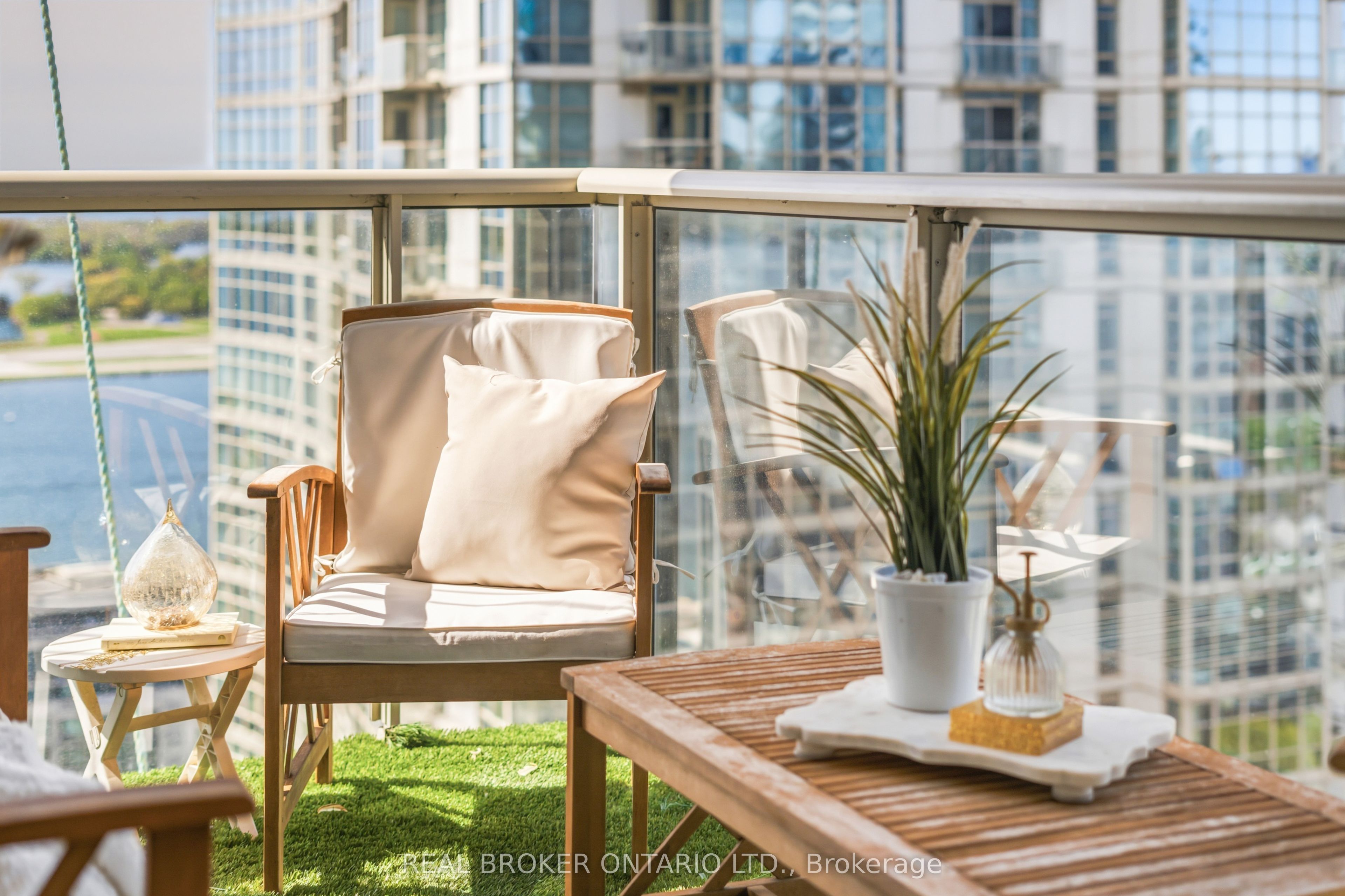 10 Navy Wharf Court 3812