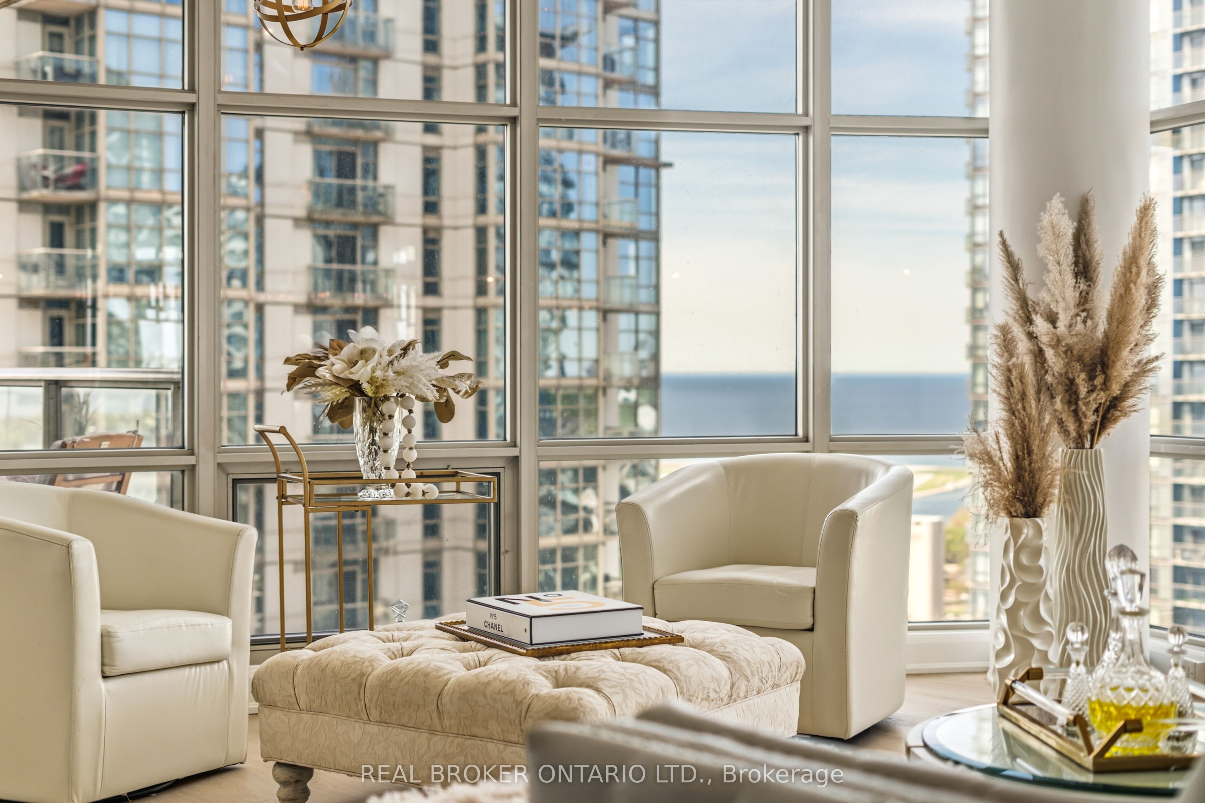 10 Navy Wharf Court 3812