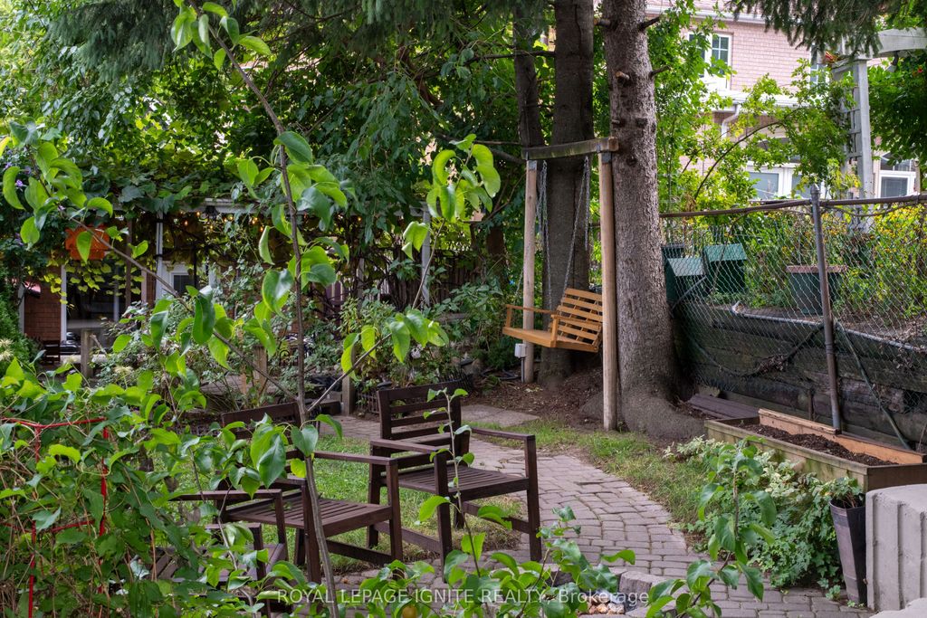 Photo of 482 Mcroberts Avenue, Toronto, ON M6E 4R4 (MLS # W12548454)