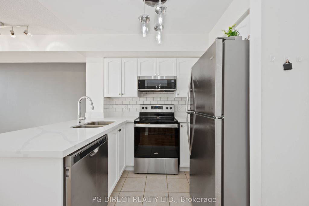 Photo of 18 Valley Woods Road #611, Toronto, ON M3A 0A1 (MLS # C12404806)