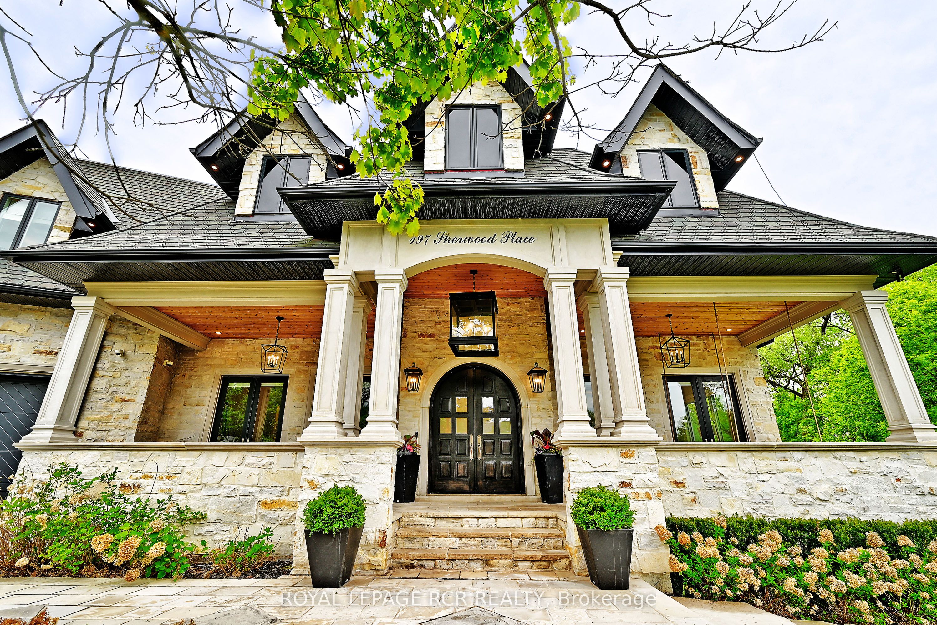 197 Sherwood Place