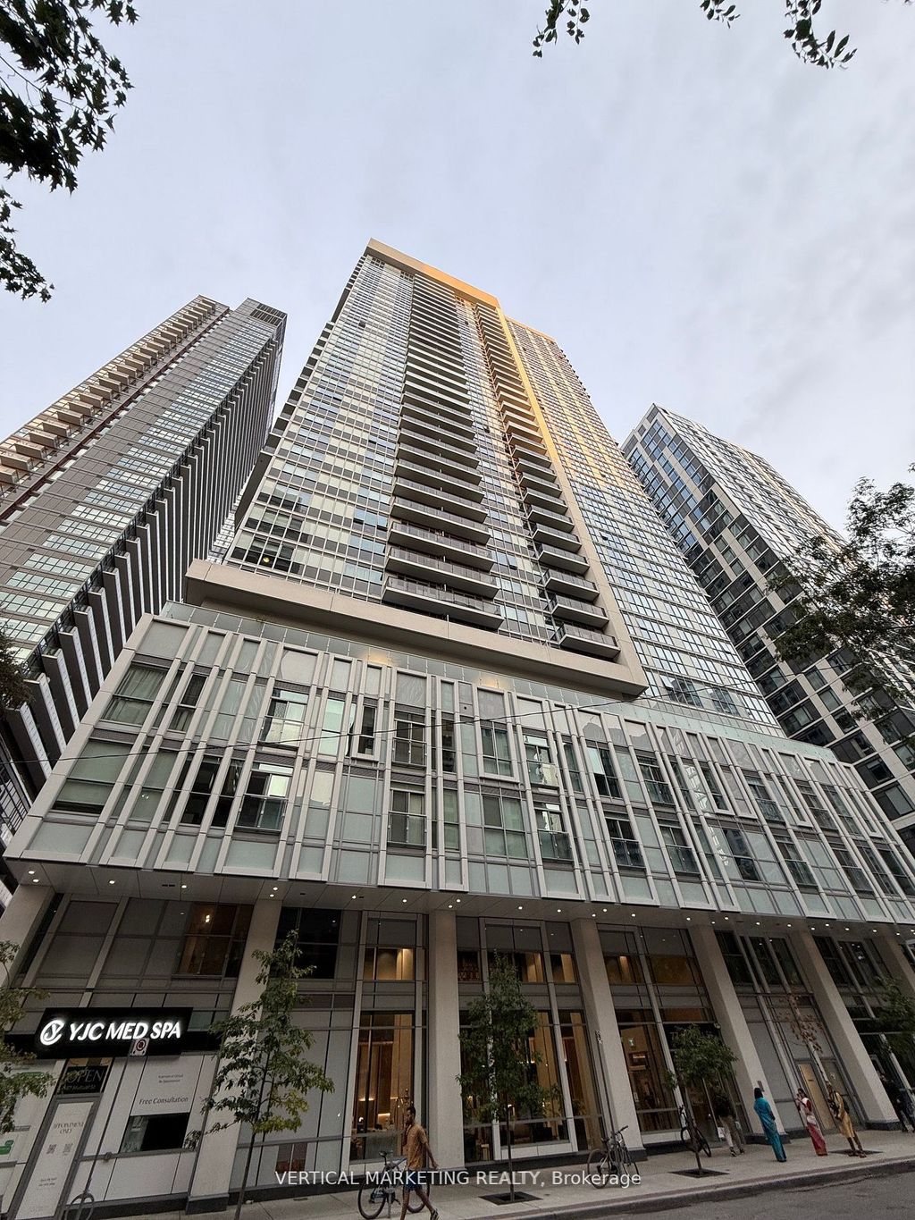 Photo of 77 Mutual Street #2404, Toronto, ON M5B 2A9 (MLS # C12420134)