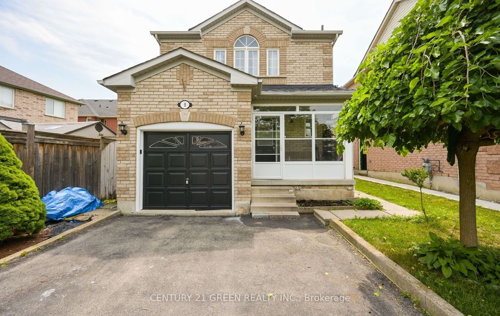 Photo of 9 Weatherell Drive, Brampton, ON L7A 1Y7 (MLS # W13564420)