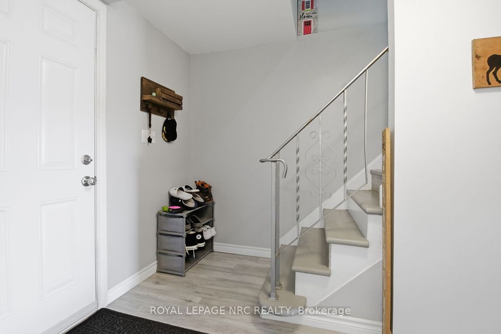 Photo of 242 Lakeport Drive #12, St. Catharines, ON L2N 6V2 (MLS # X12857620)