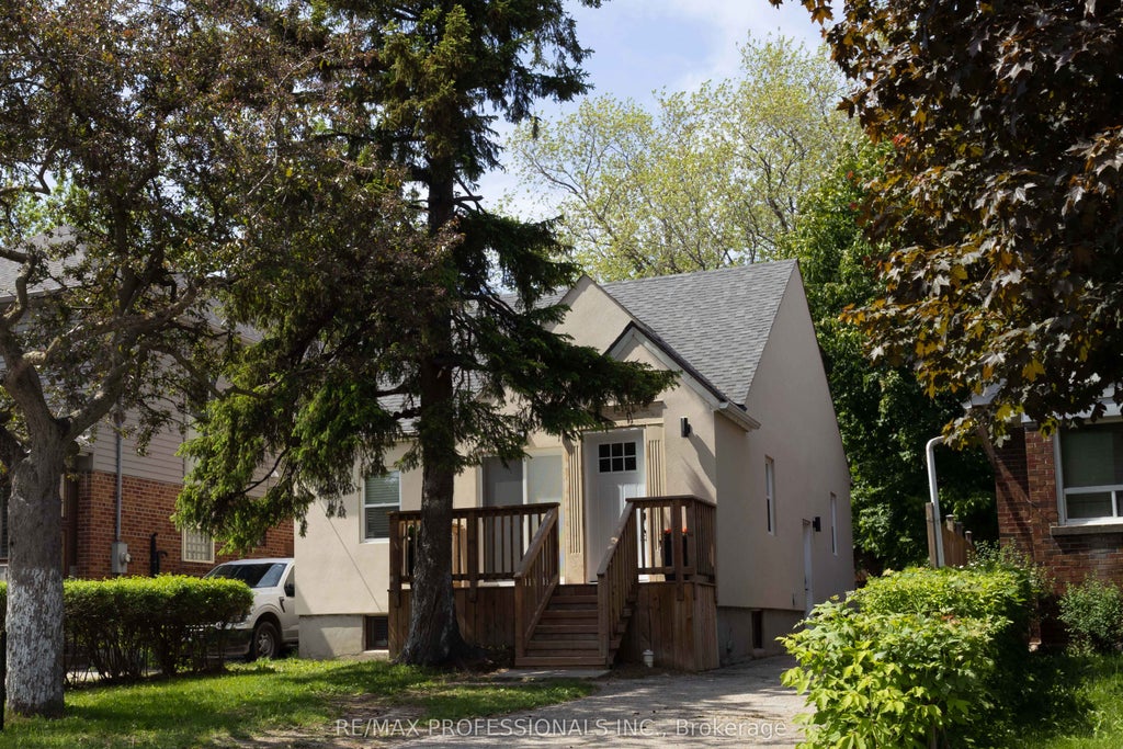 Photo of 76 Macdonald Street, Toronto, ON M8V 1Y4 (MLS # W13426284)