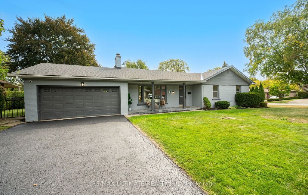 Photo of 17 Fleetwell Court, Toronto, ON M2R 1L2 (MLS # C12412854)