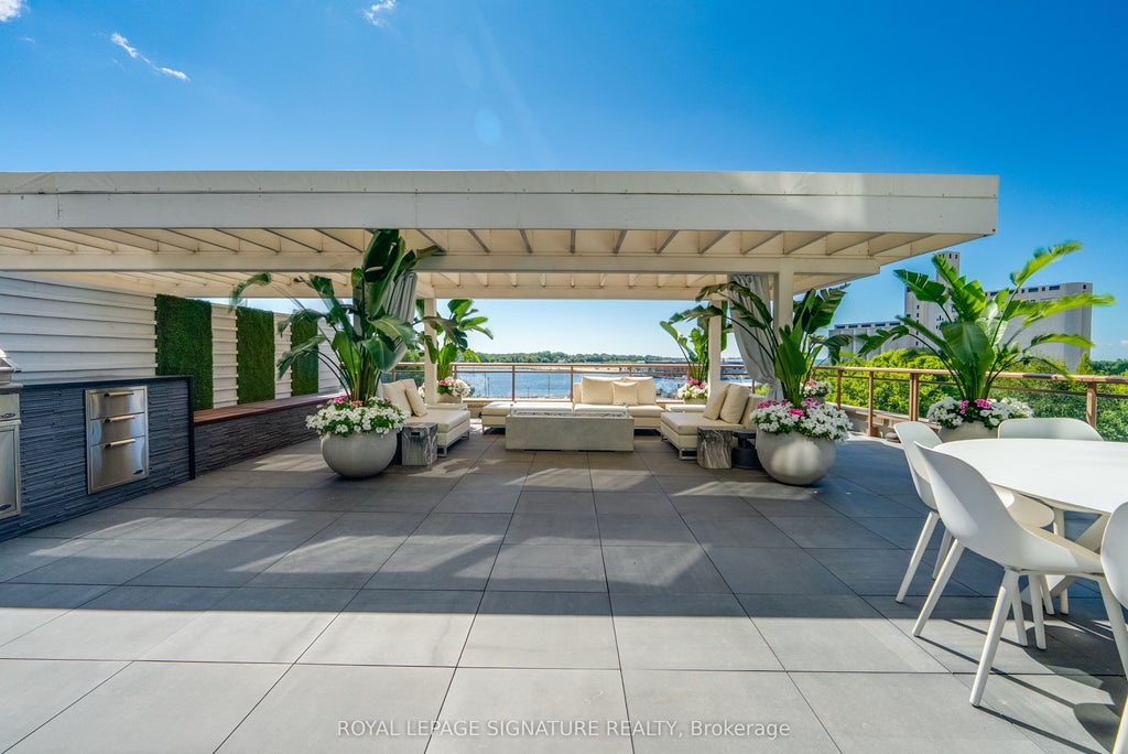 Photo of 500 Queens Quay W #602E, Toronto, ON M5V 3K8 (MLS # C13732722)