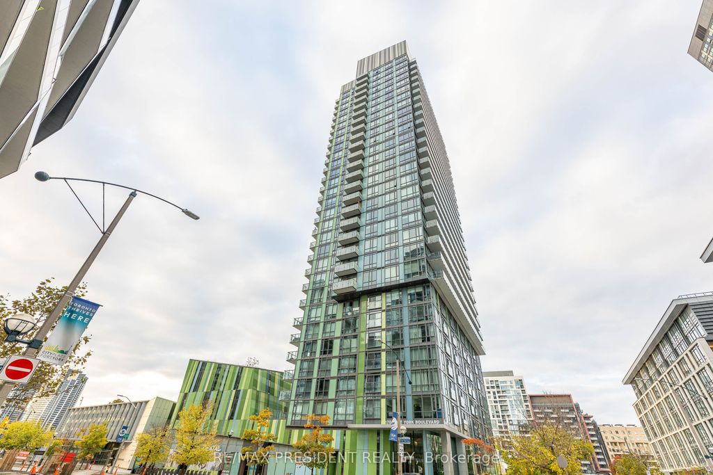 Photo of 170 Fort York Boulevard NW #PH 02, Toronto, ON M5V 0C8 (MLS # C12507768)