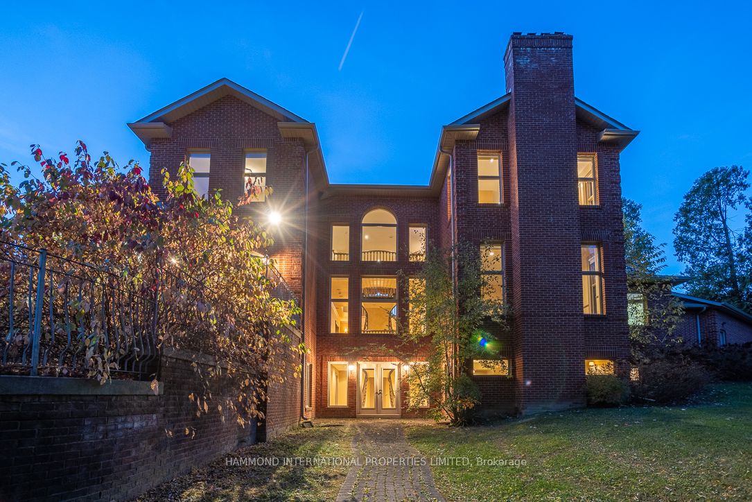 53 Macamo Court