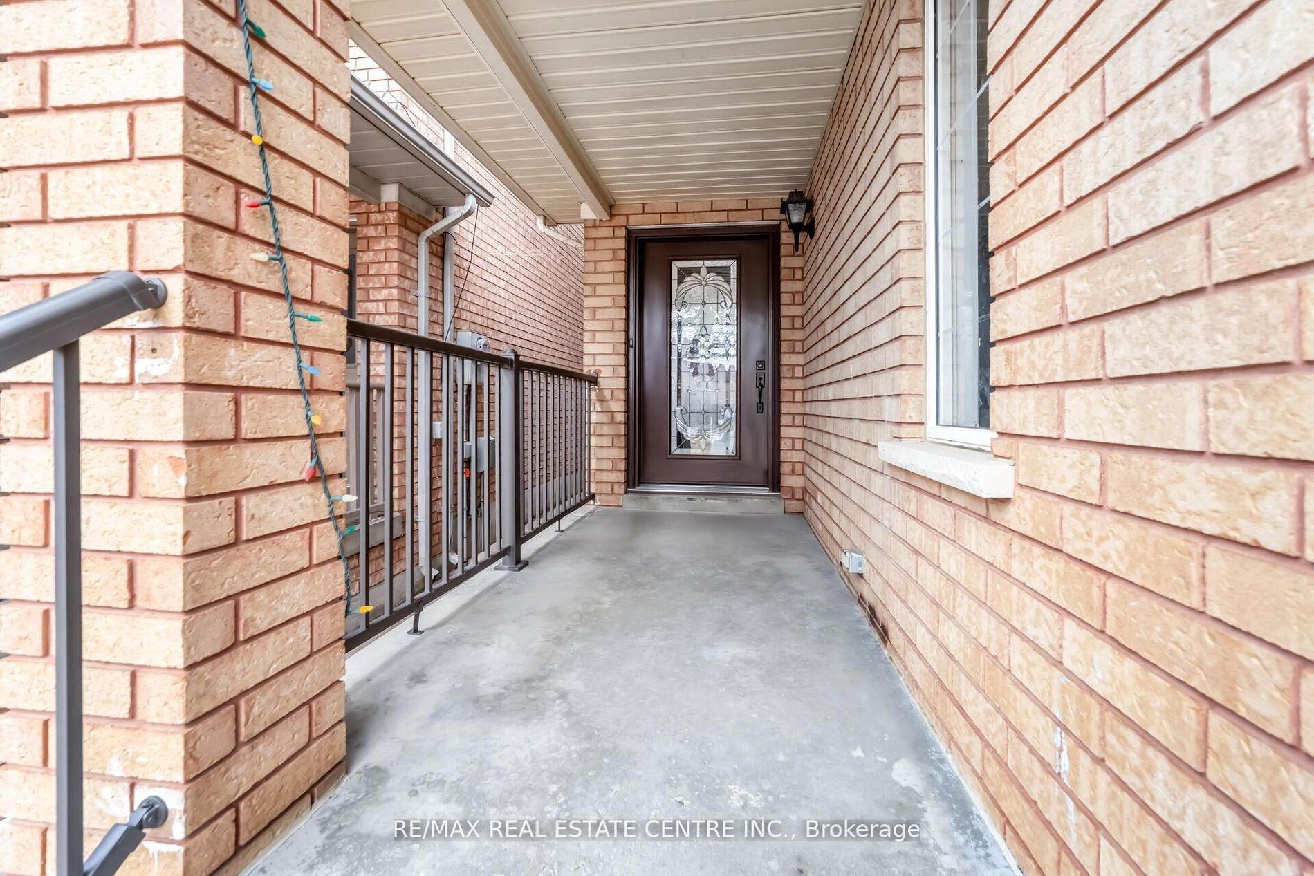 55 Golden Eagle Road