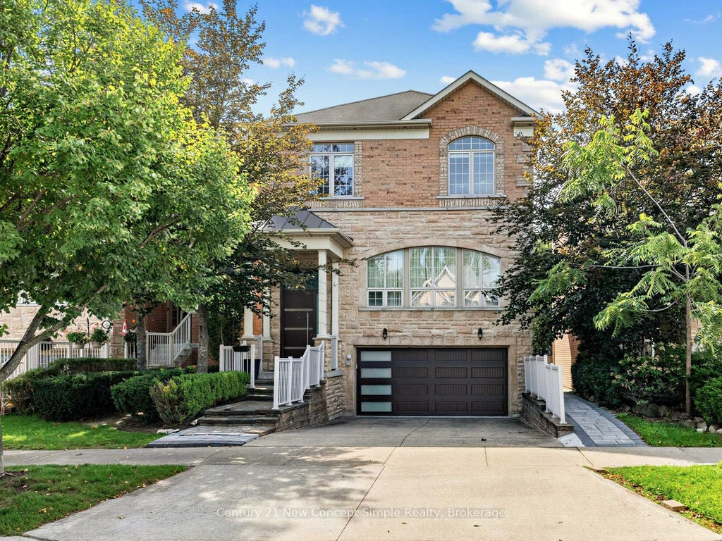 Photo of 161 Townsgate Drive, Vaughan, ON L4J 8J5 (MLS # N13771162)