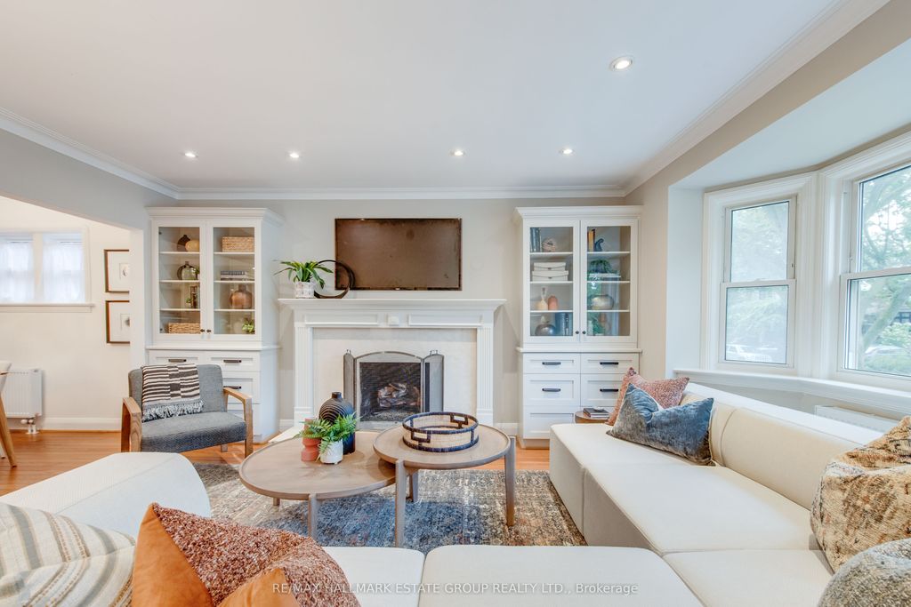 Photo of 25 Flanders Road, Toronto, ON M6C 3K5 (MLS # C12427949)