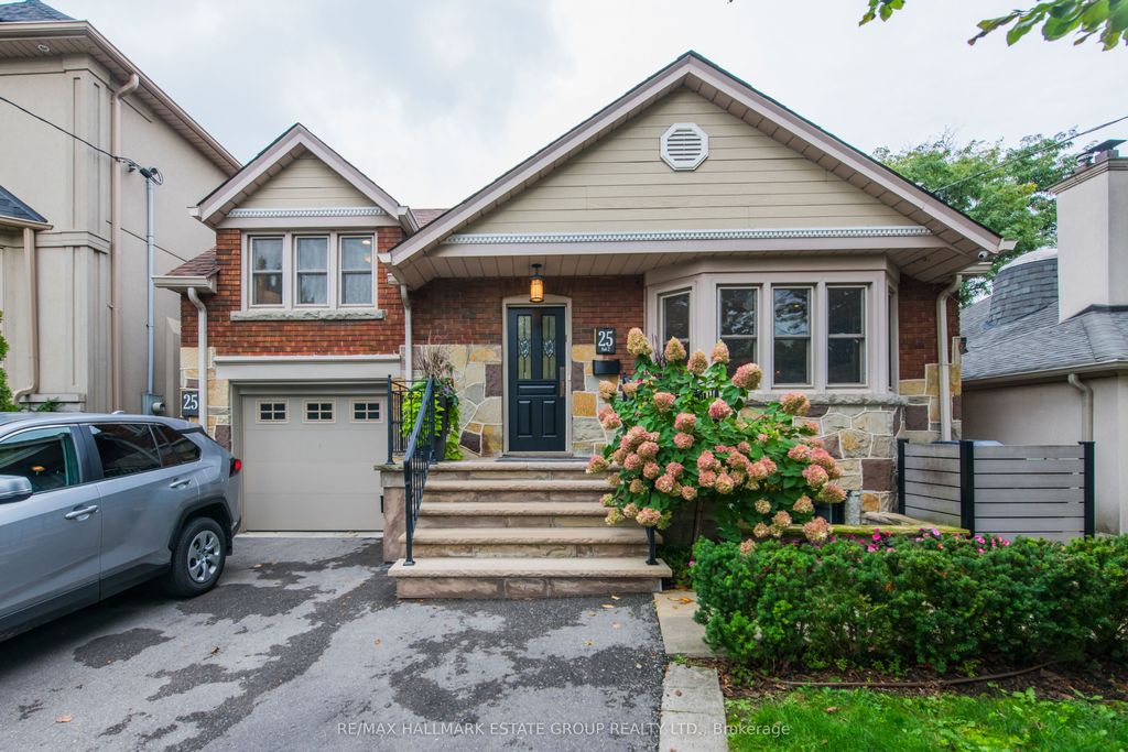 Photo of 25 Flanders Road, Toronto, ON M6C 3K5 (MLS # C12427949)