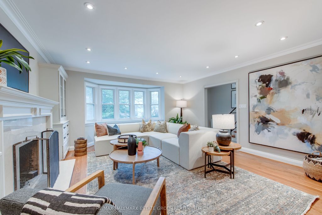 Photo of 25 Flanders Road, Toronto, ON M6C 3K5 (MLS # C12427949)