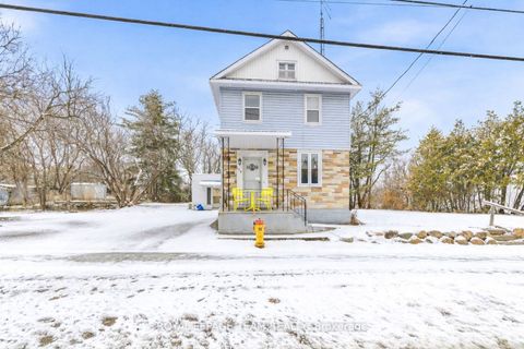 190 Queen Street Killaloe, Hagarty and Richards ON K8A 2A0