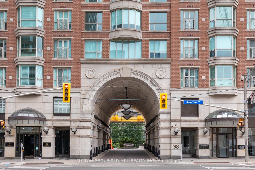 Photo of 38 Avenue Road #700, Toronto, ON M5R 2G2 (MLS # C12500568)