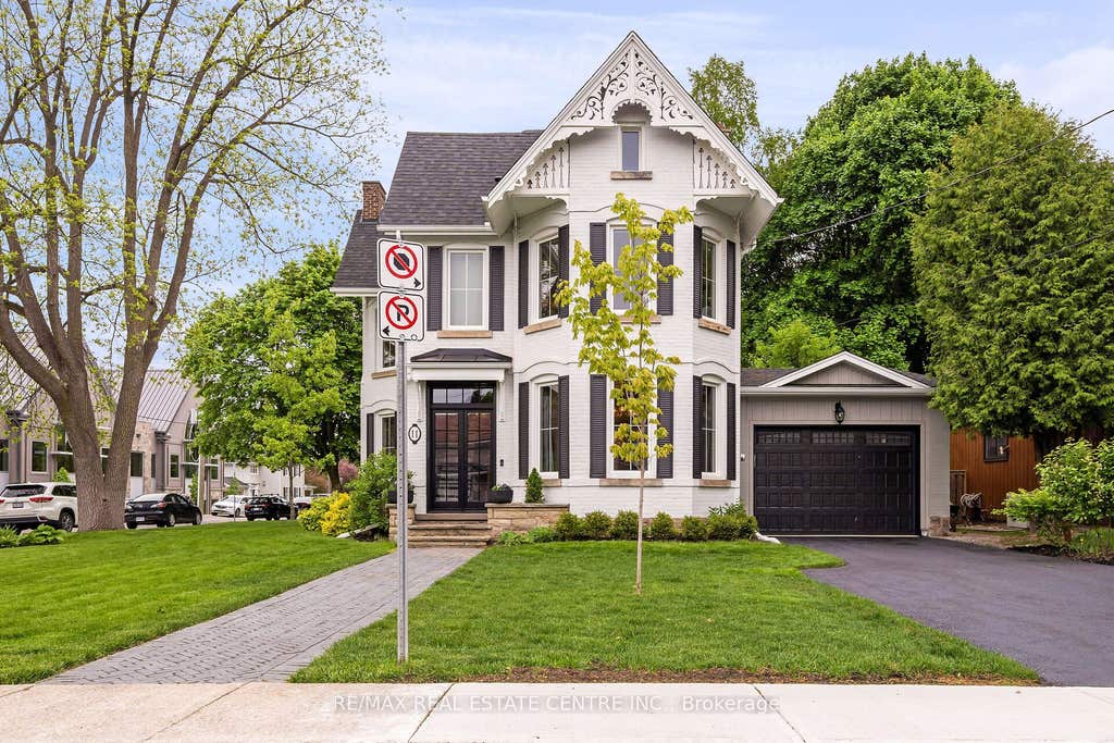 Photo of 11 Church Street, Halton Hills, ON L7G 2A4 (MLS # W13665186)