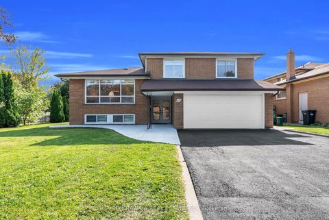 3432 Glorene Court Mississauga ON L4Y 3K3