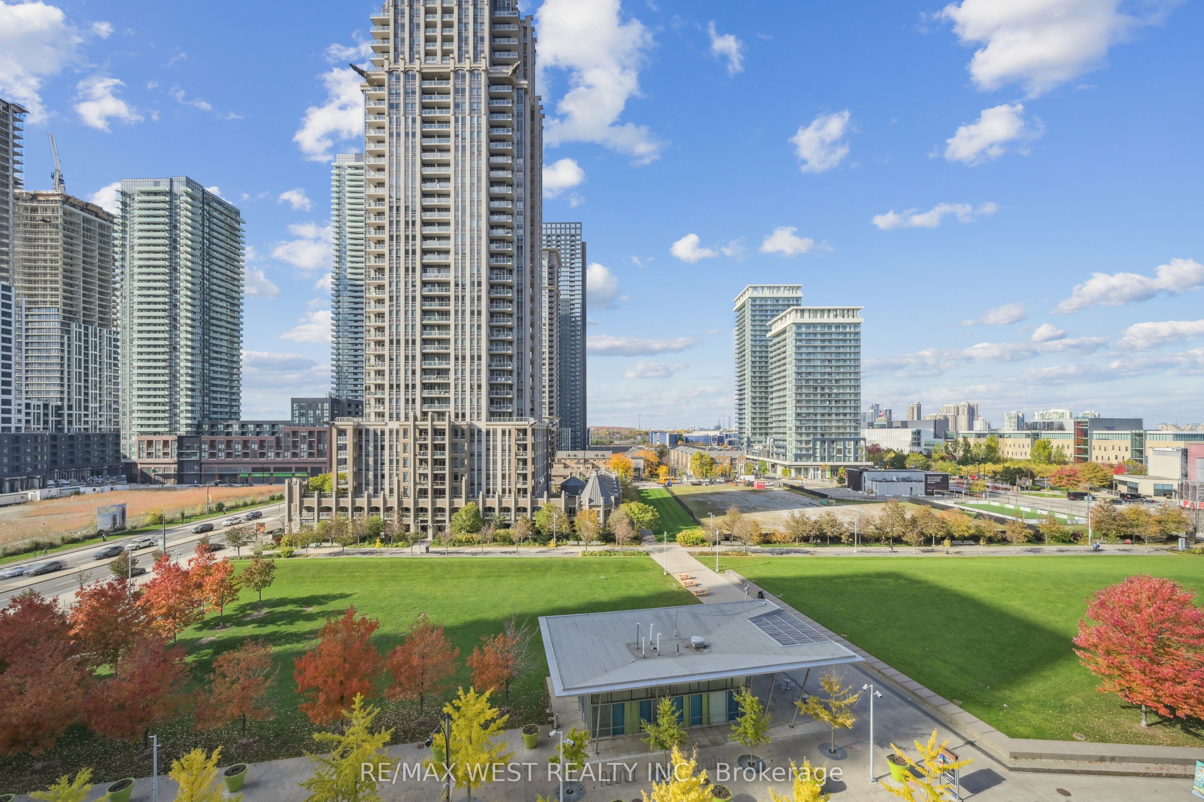 350 Princess Royal Drive 805