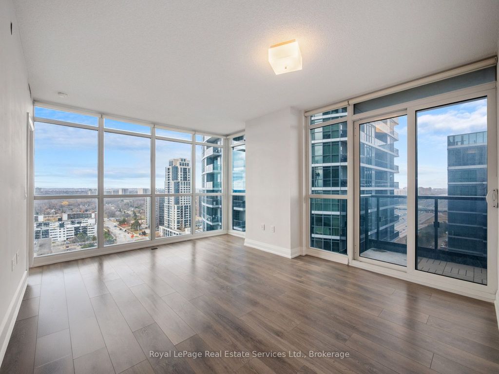 Photo of 9 Valhalla Inn Road #2107, Toronto, ON M9B 1B2 (MLS # W13162278)