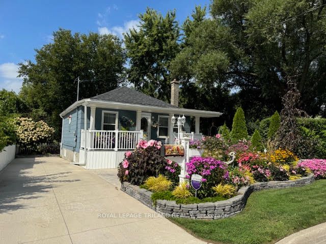Photo of 1178 Princess Avenue, London East, ON N5W 3N3 (MLS # X13652760)