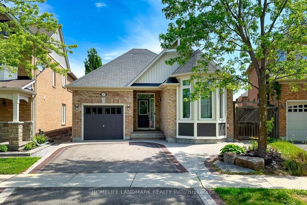 Photo of 27 Williamson Family Hollow, Newmarket, ON L3X 3K3 (MLS # N13530464)