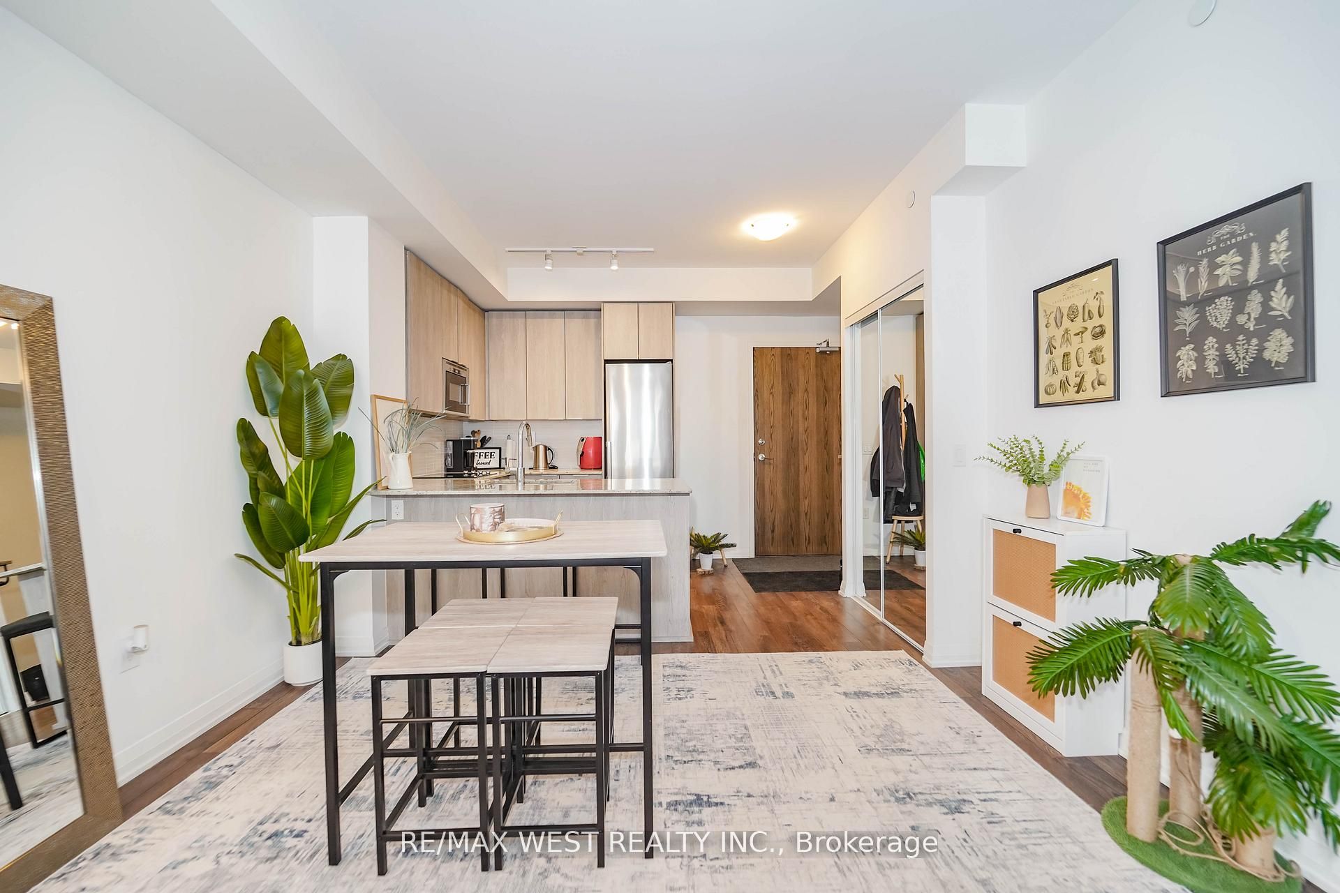 99 Eagle Rock Way 229