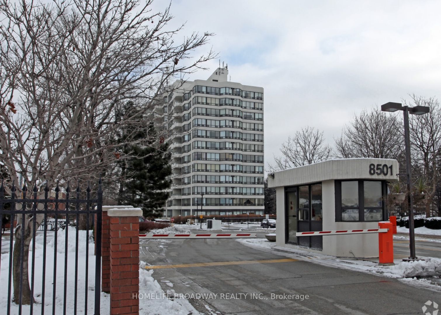 8501 Bayview Avenue 508
