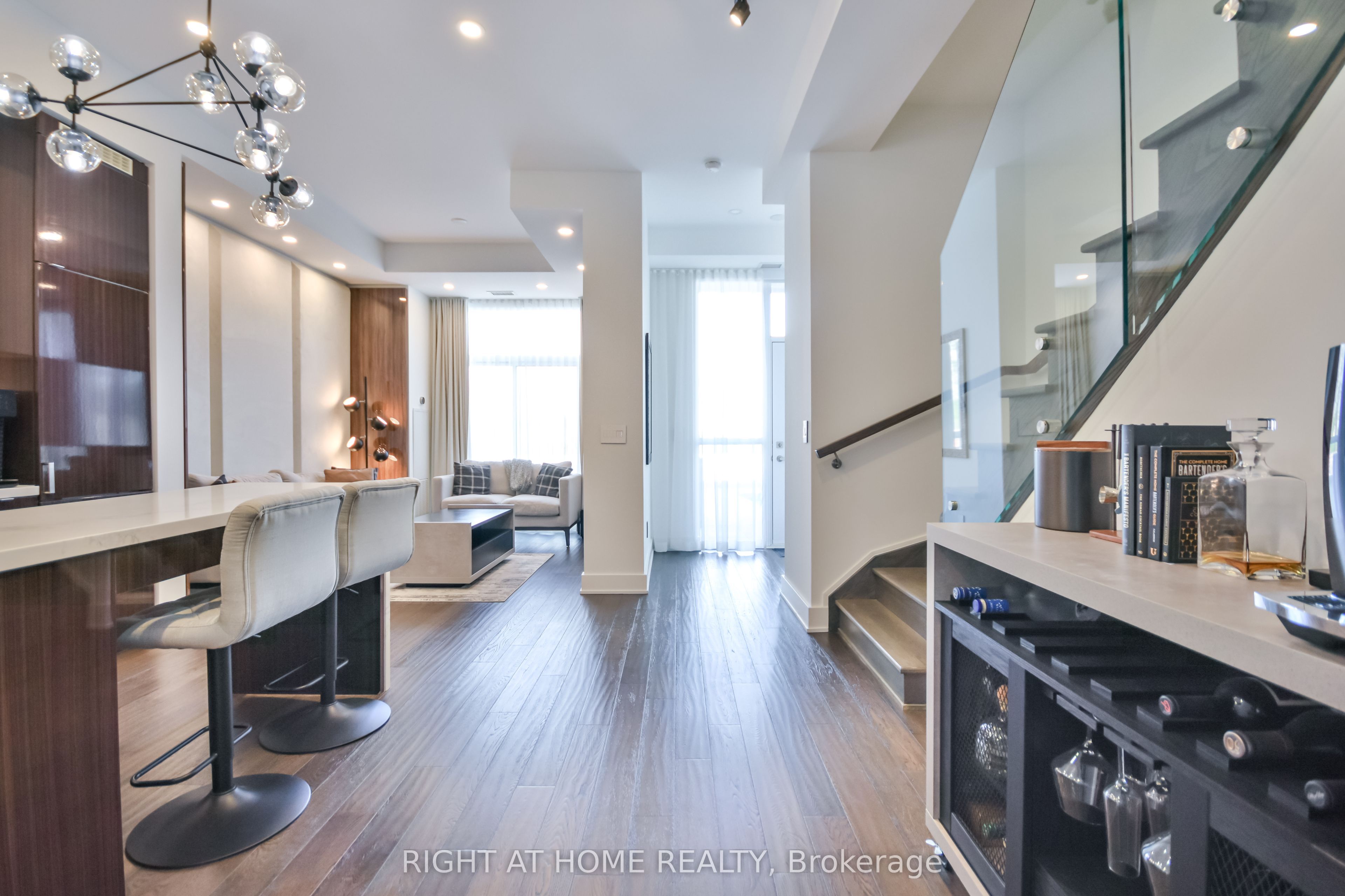 5230 Dundas Street A217