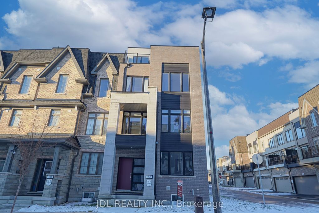 Photo of 32 Guardhouse Crescent, Markham, ON L6C 3J8 (MLS # N12668274)