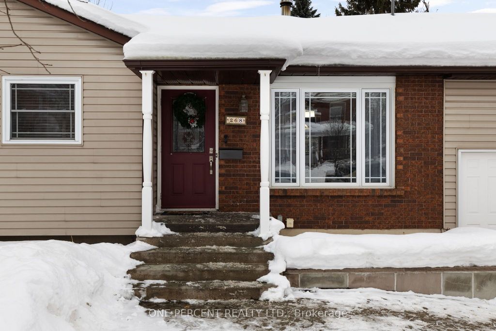 Photo of 268 MISSISSAGA Street W, Orillia, ON L3V 3B8 (MLS # S12643344)