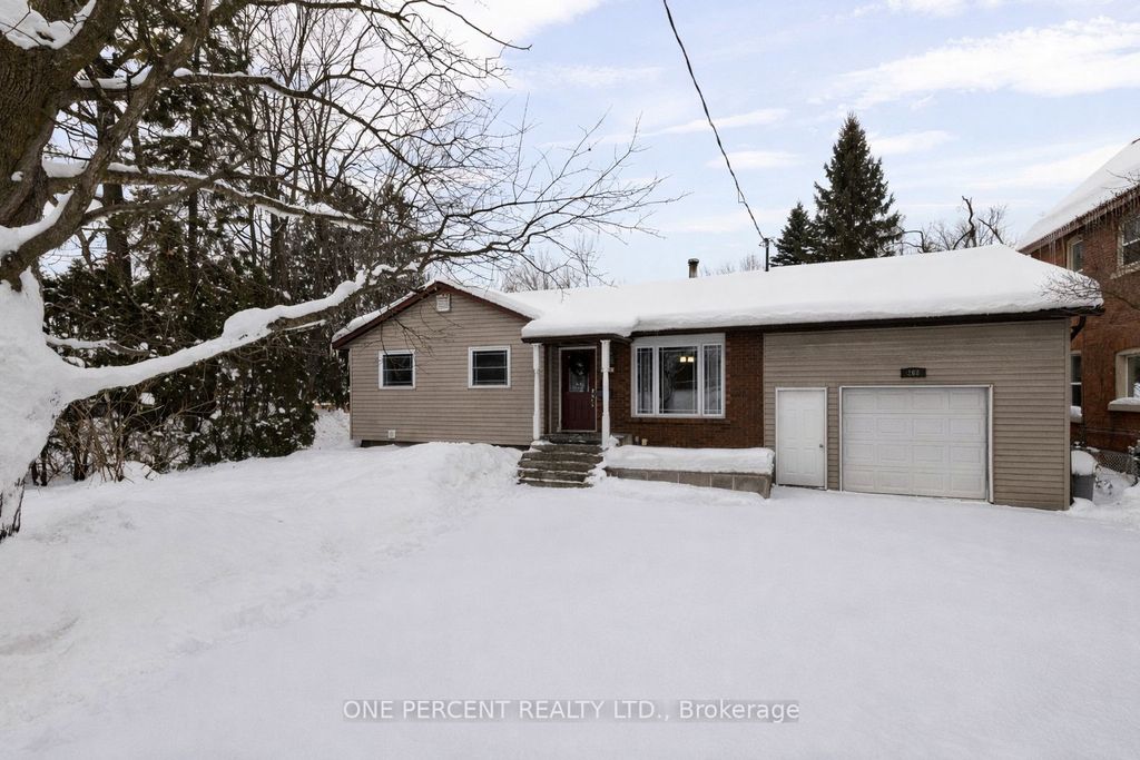 Photo of 268 MISSISSAGA Street W, Orillia, ON L3V 3B8 (MLS # S12643344)