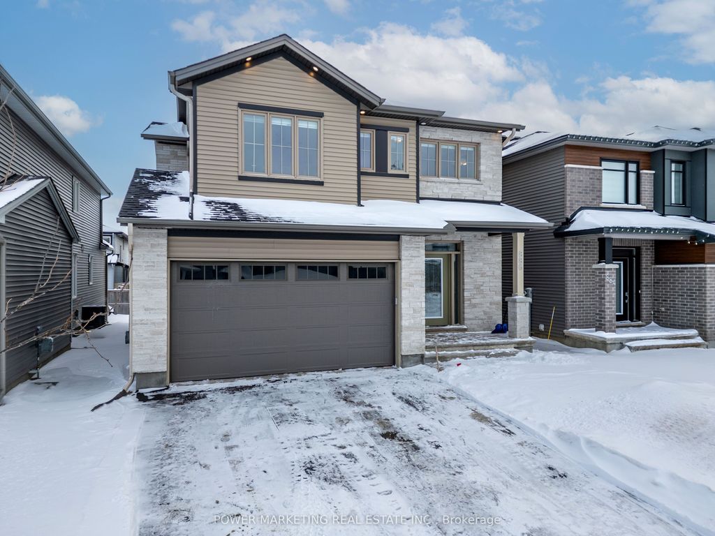 Photo of 886 Sendero Way, Stittsville - Munster - Richmond, ON K2S 2W8 (MLS # X12701808)