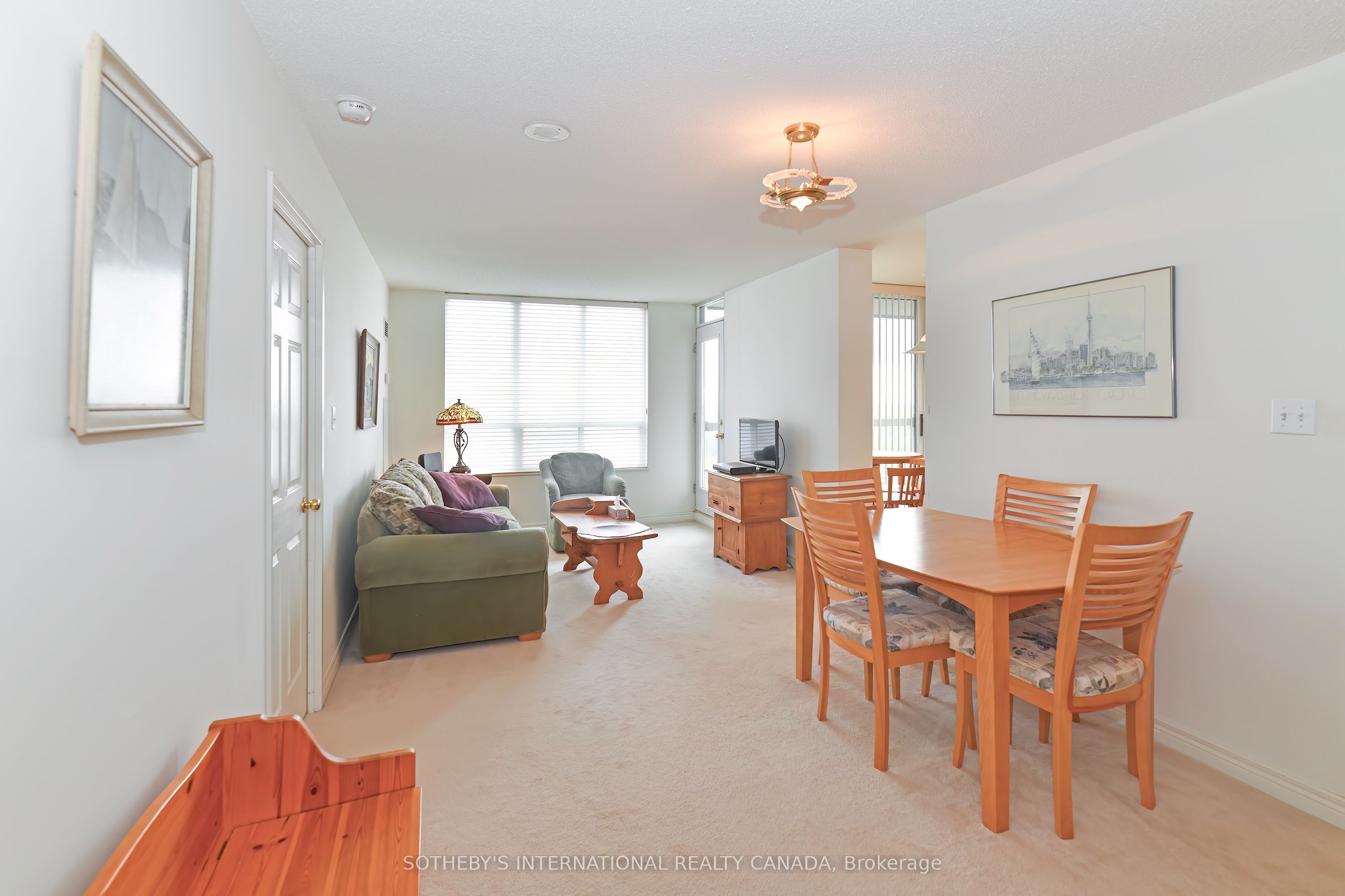 35 Merton Street 1605