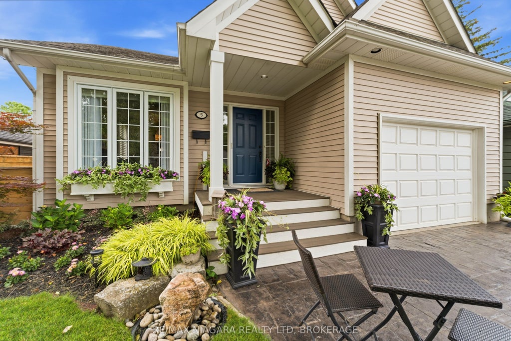 Photo of 5 Graham Avenue, St. Catharines, ON L2N 5L1 (MLS # X13538280)