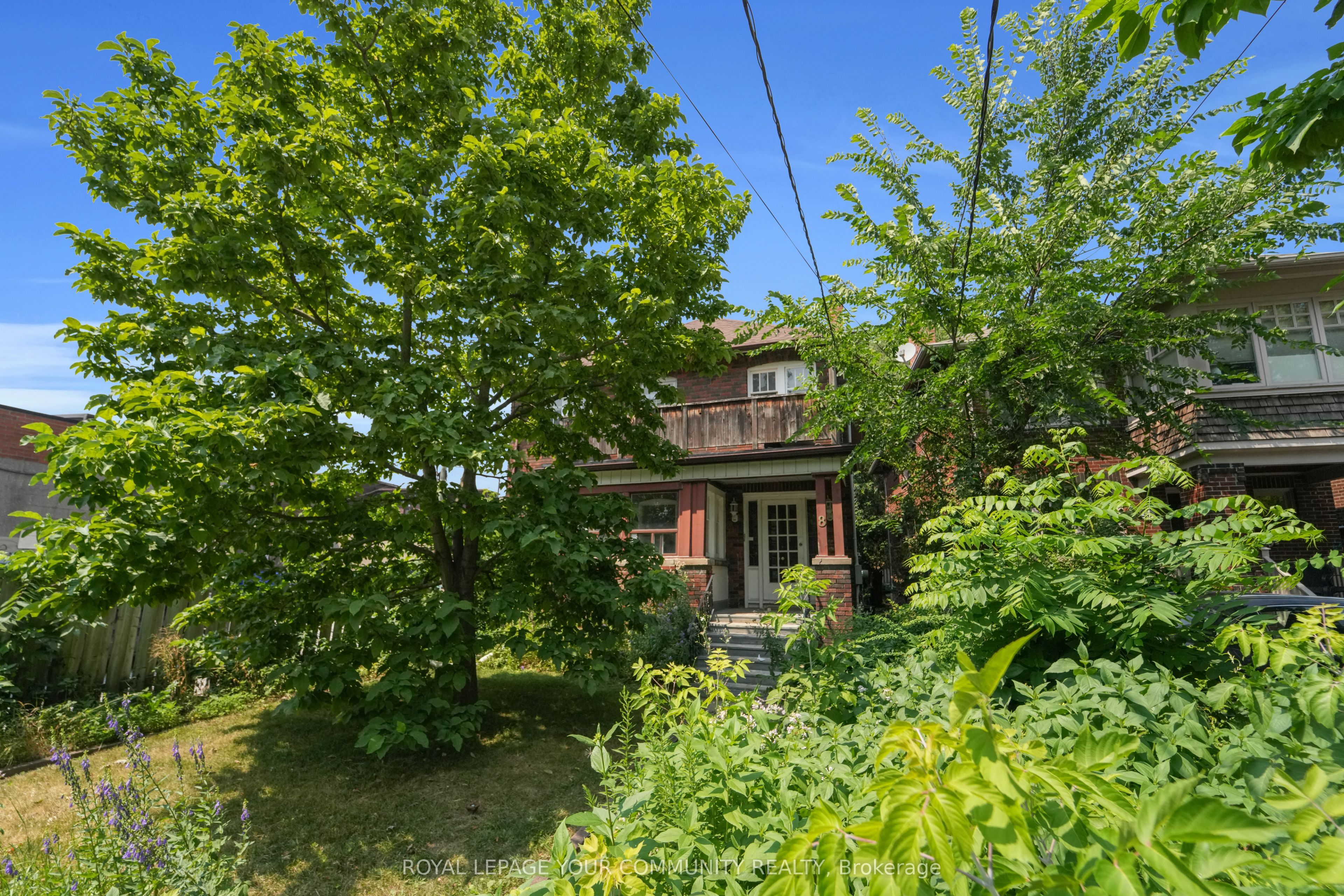 8 Snowdon Avenue
