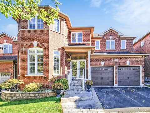 17 Gordon Weeden Road Markham ON L6E 1Y5