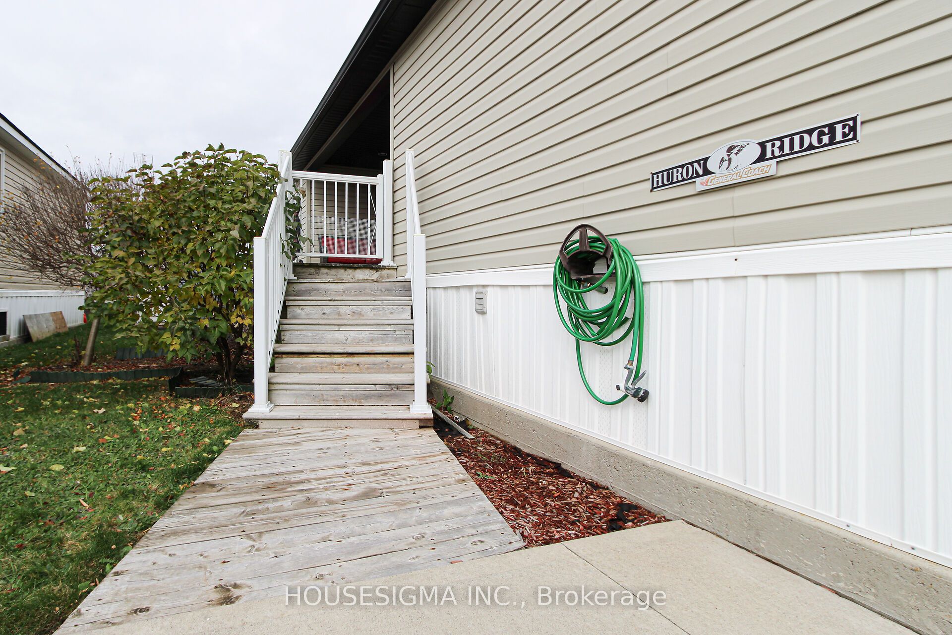 4449 Milburough - 5 Tamarac Line