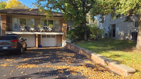 58 Reiber Crescent Toronto ON M2H 1C4
