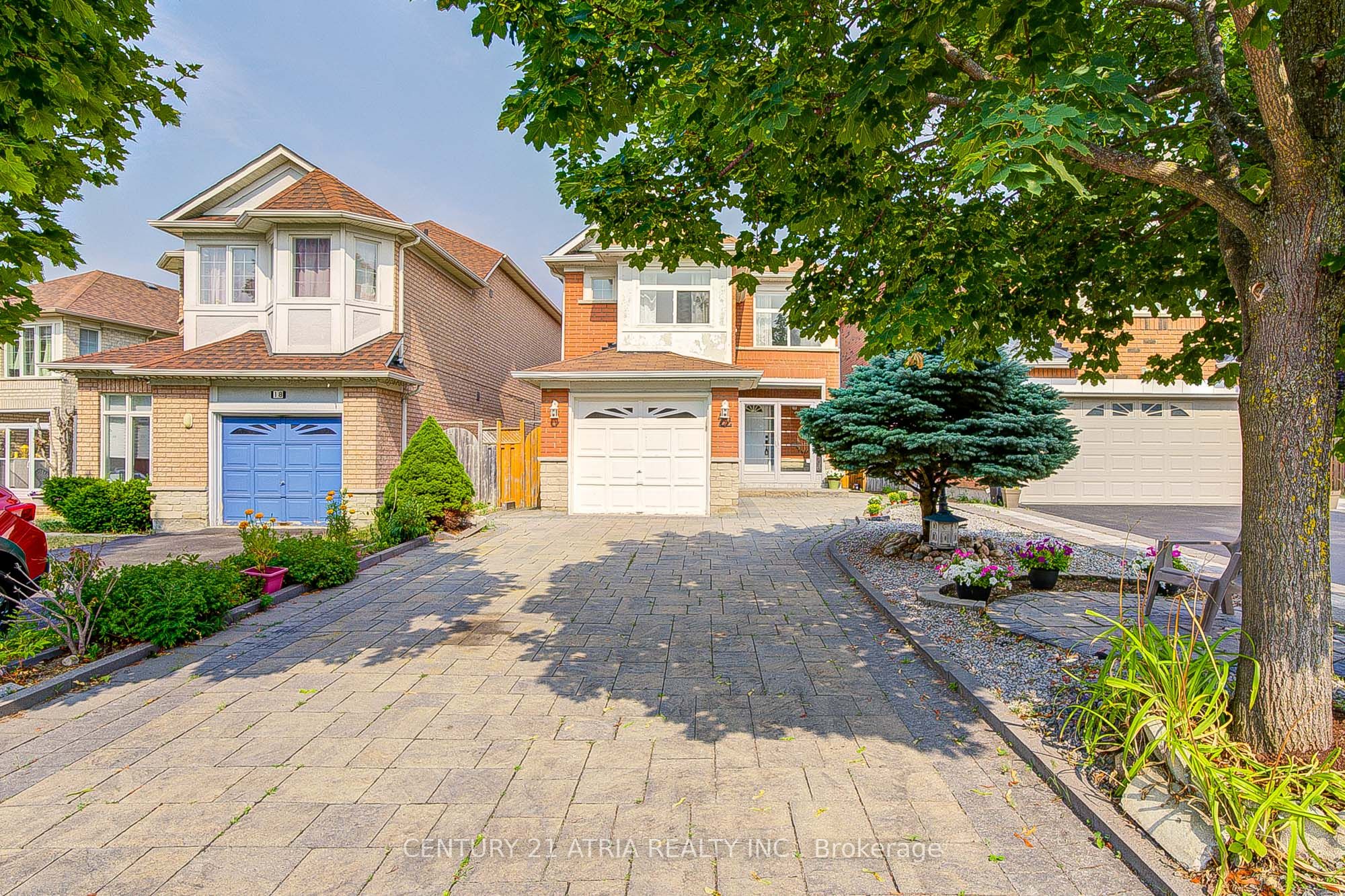 22 Peninsula Crescent