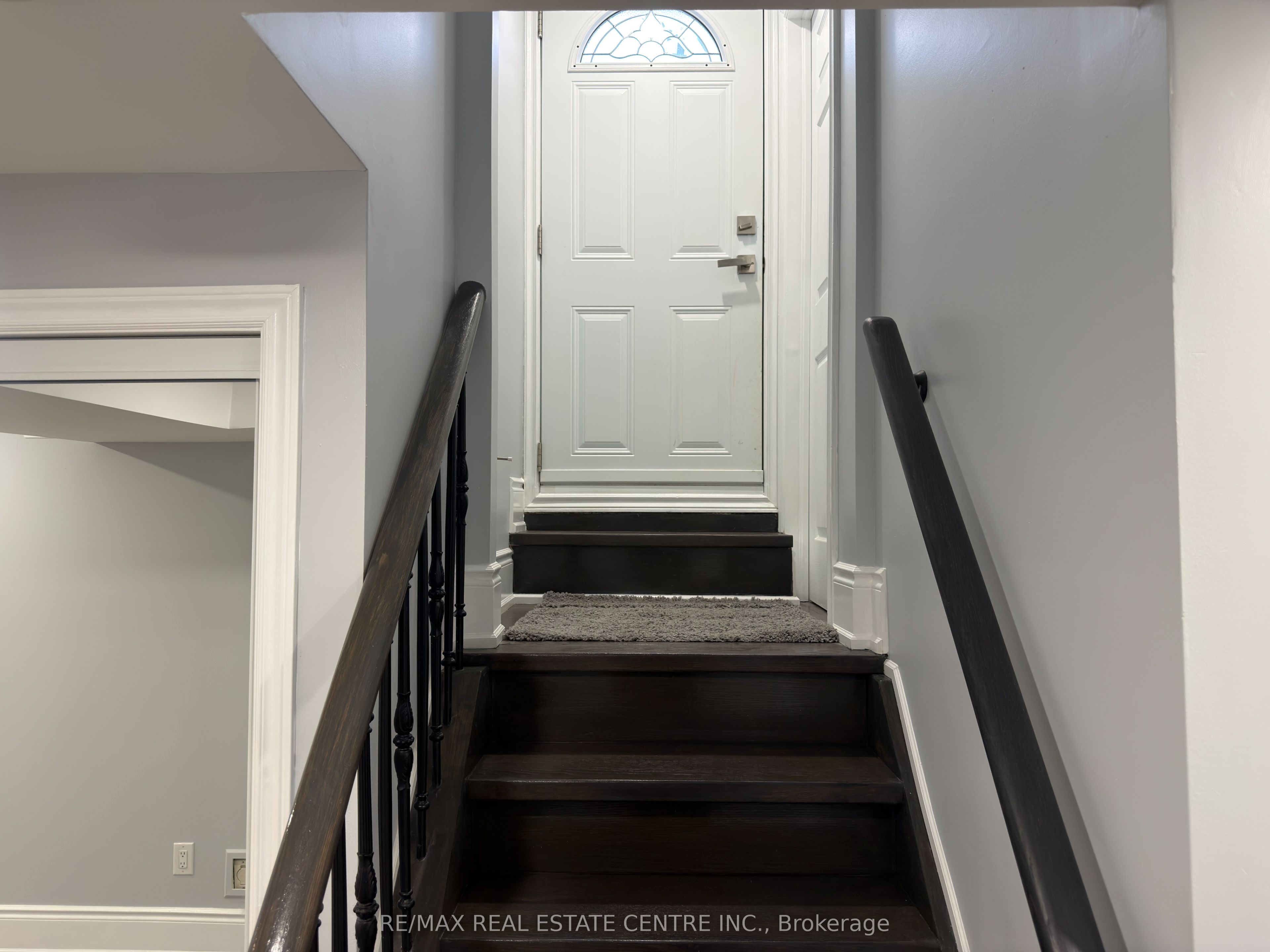 53 Dybal Street Lower
