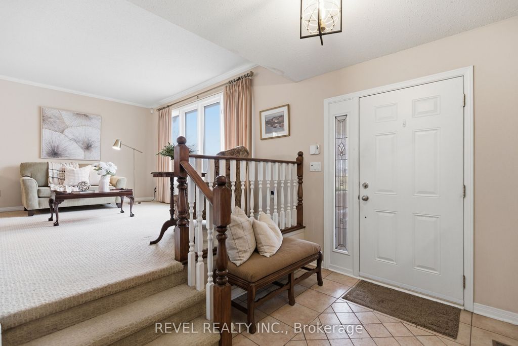 Photo of 3 Elderwood Drive, St. Catharines, ON L2S 3E9 (MLS # X12903272)