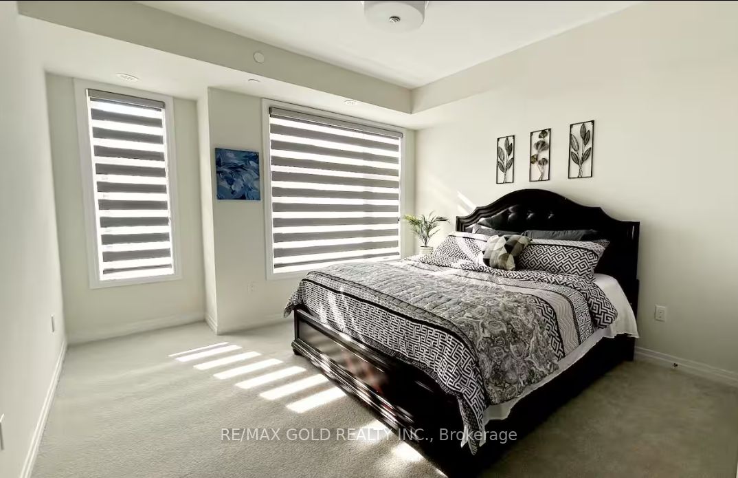 35 Fieldridge Crescent 36