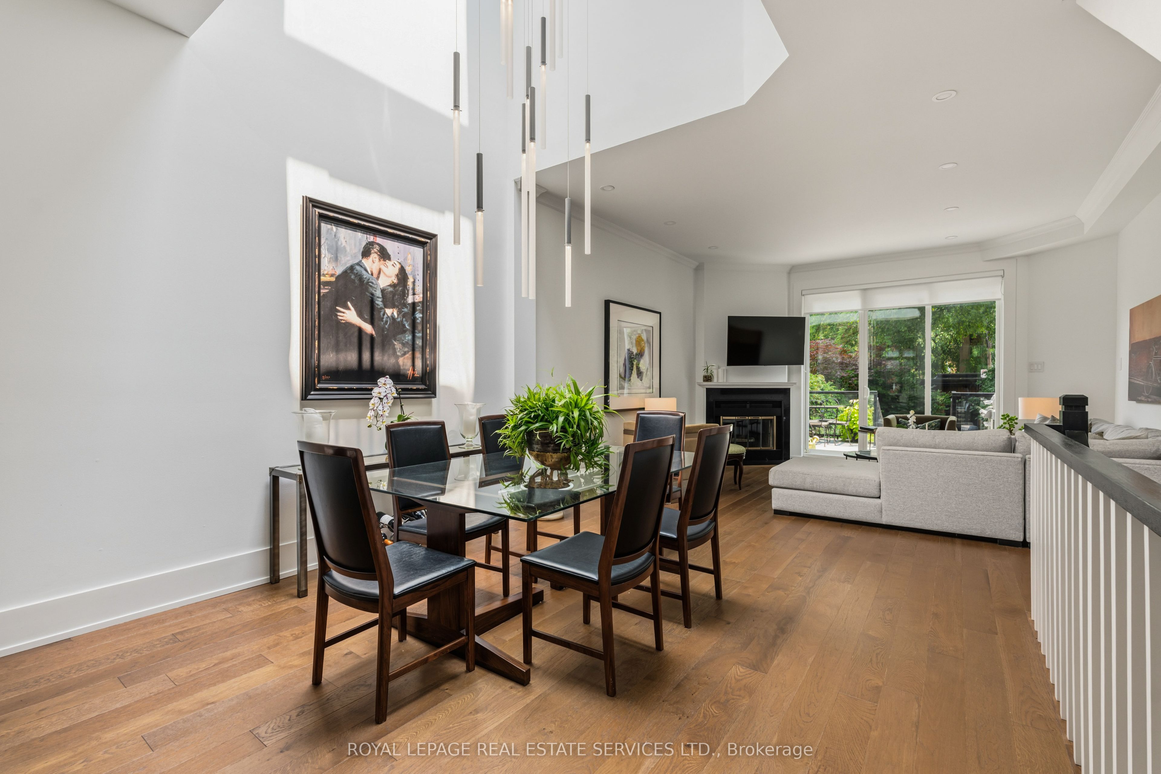 7 Bowman Street